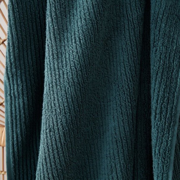 COYUCHI Temescal Organic Bath Towel - Picture 3 of 3